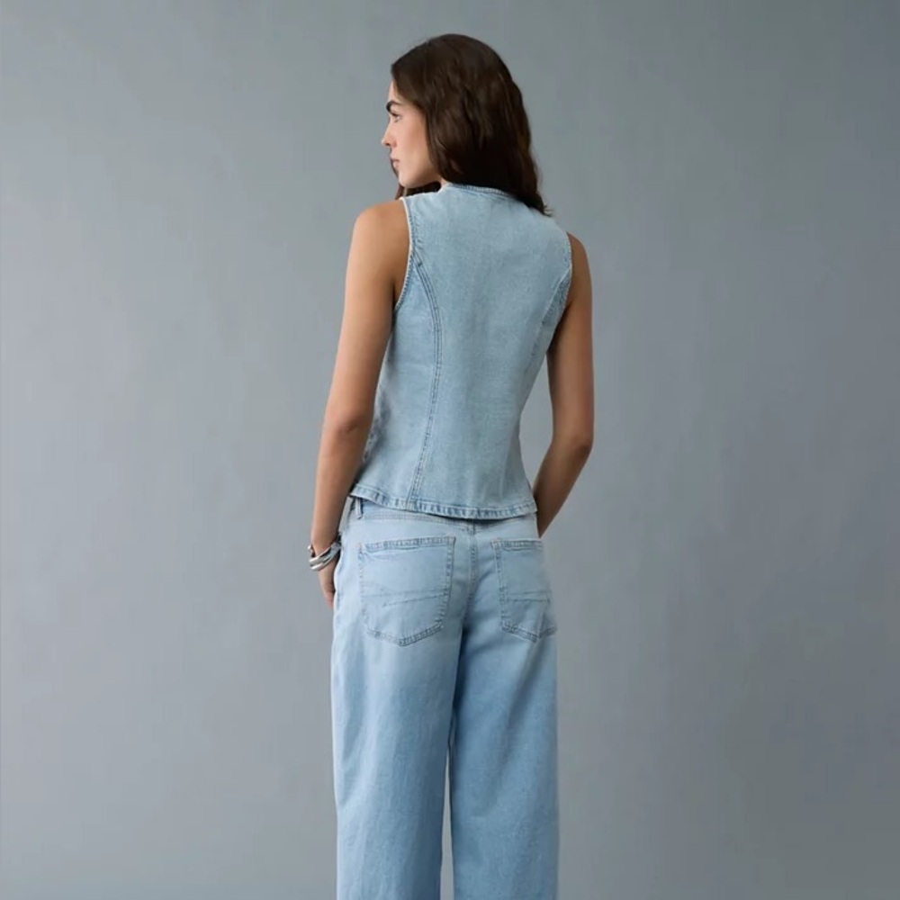 American Eagle Outfitters Light Blue Denim Vest. Size S. - Picture 10 of 10